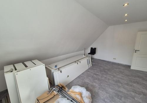 Arbeits- / Kinderzimmer 1