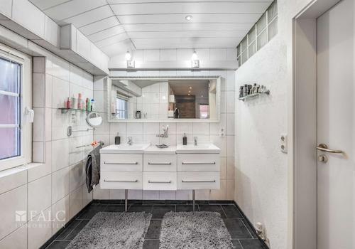 Badezimmer - Erdgeschoss