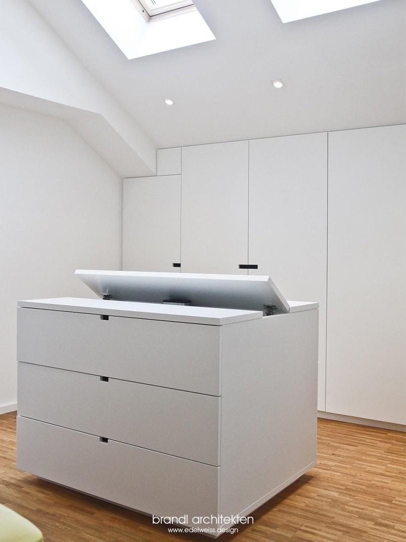 Elternschlafzimmer / Ankleide