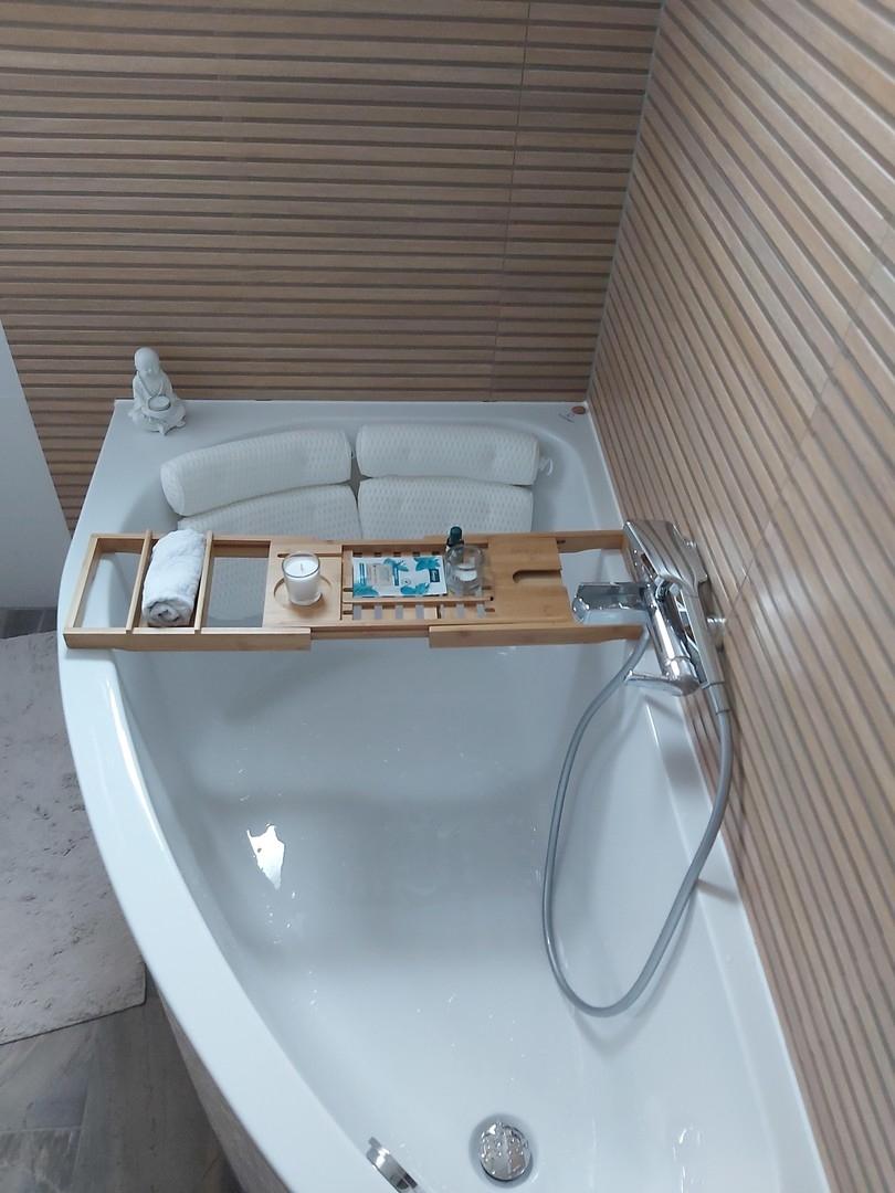 Spa-Badewanne Bad unten