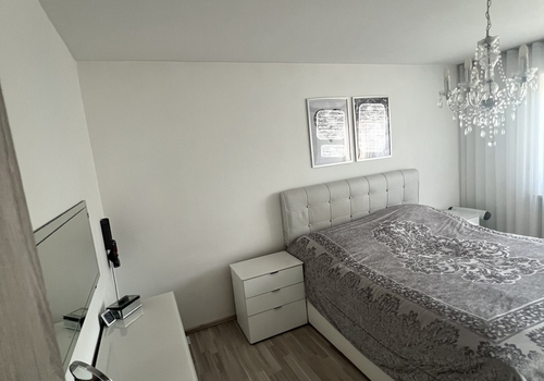 Schlafzimmer Eltern
