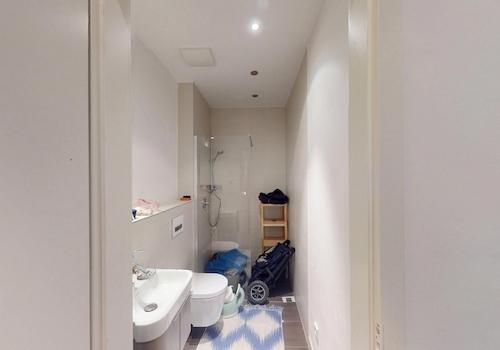 Badezimmer EG