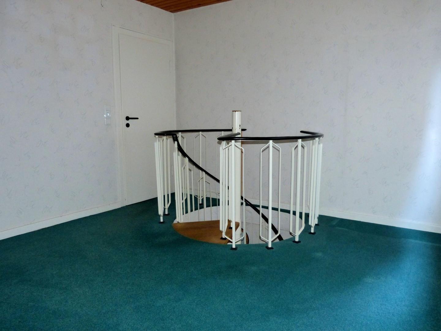Zimmer im Dachgeschoss mit Ver