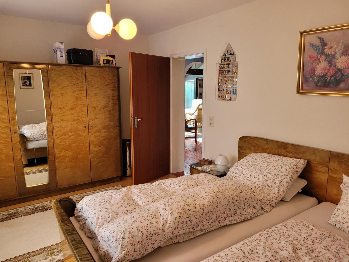 Schlafzimmer 2