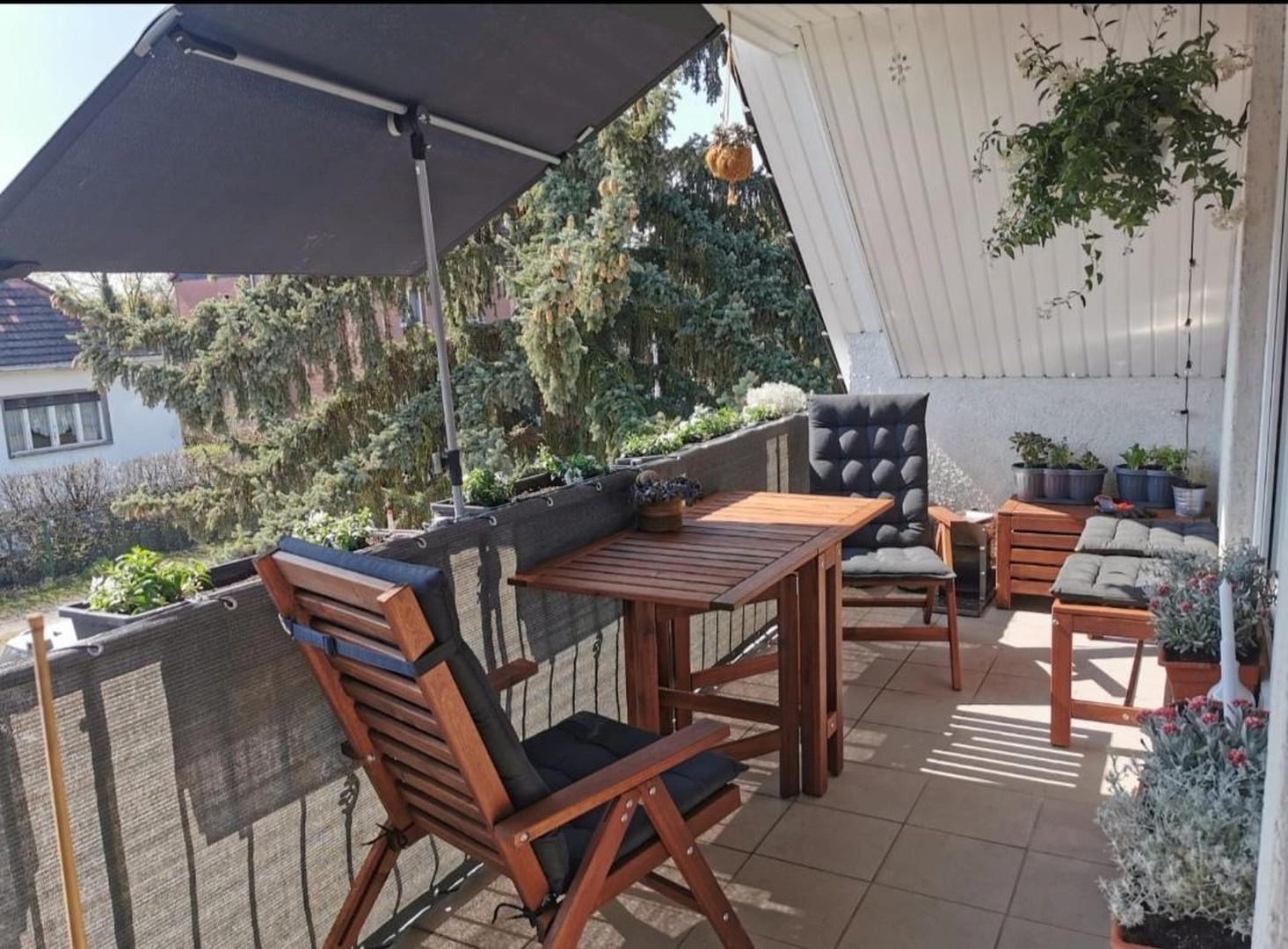 Überdachter Balkon