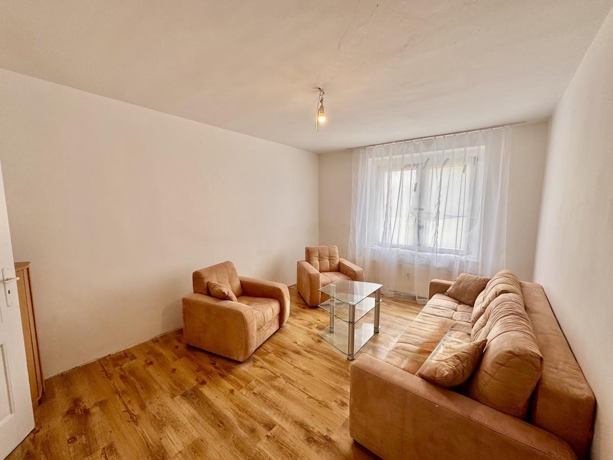 Wohnung in Souterrain