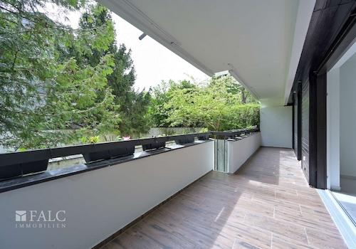 Süd-Ost Balkon