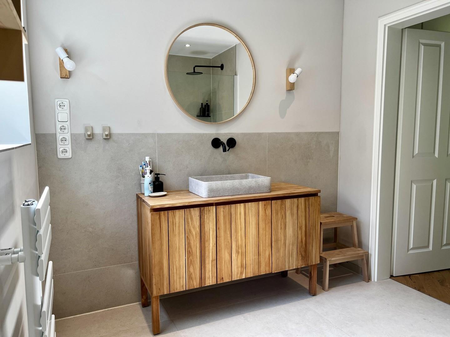 Badezimmer EG