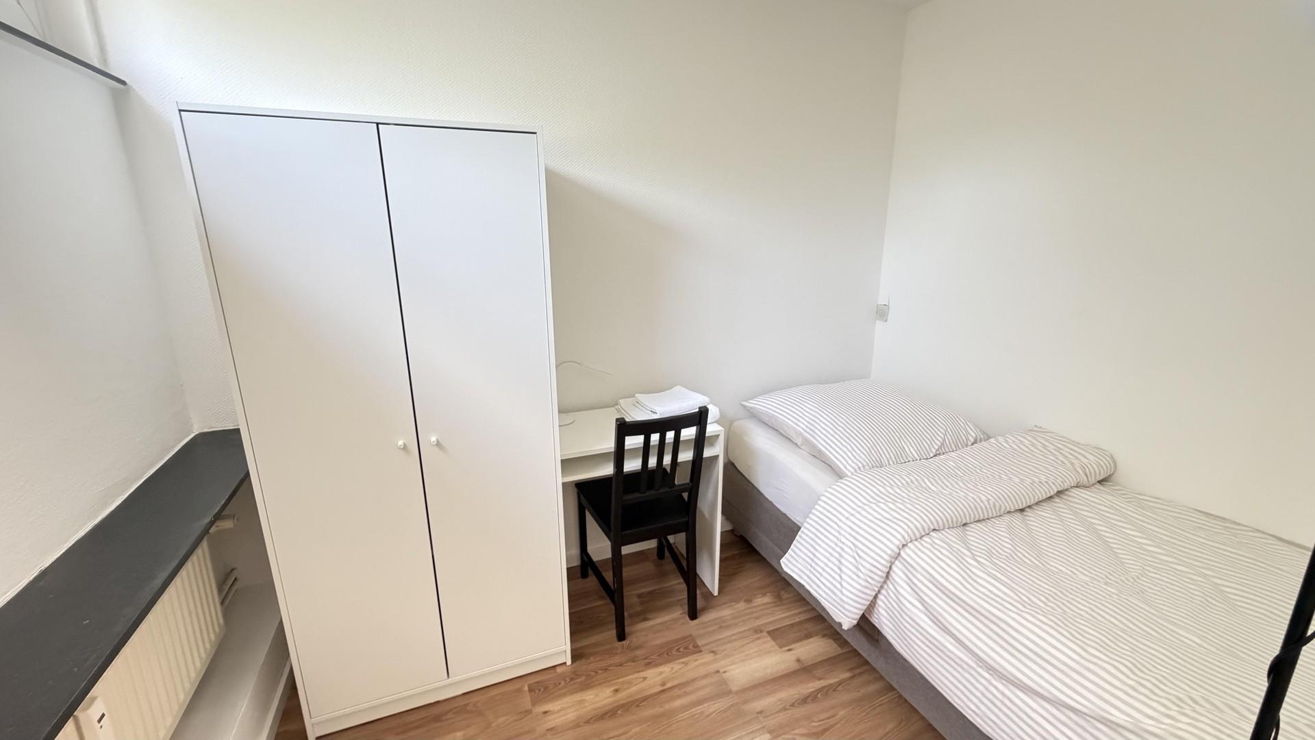 Room 4