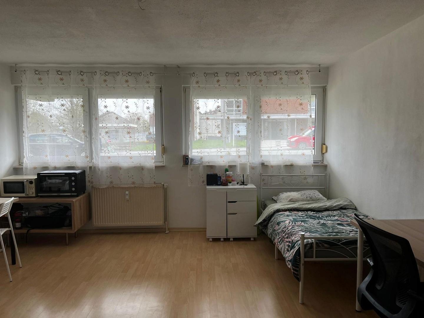 Wohn-/Schlafzimmer