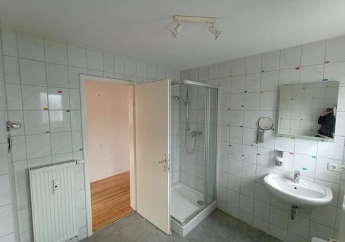 Wohnung EG Badezimmer