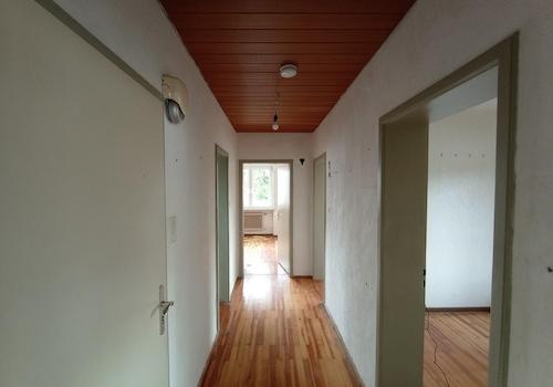 Wohnung OG Flur