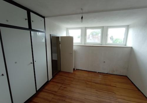 Wohnung DG Schlafzimmer