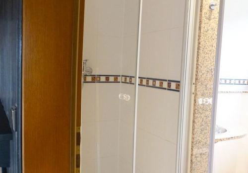 Bad Dusche