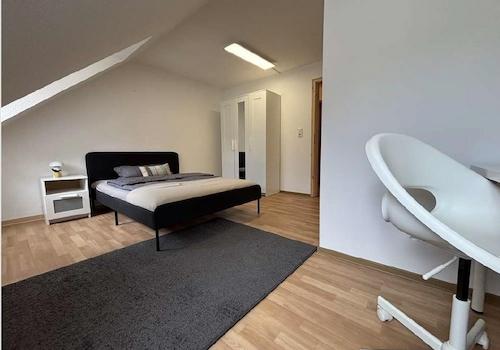 Zimmer 2 - ca. 14 qm