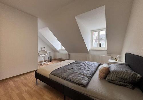 Zimmer 2 incl. Tisch-Ecke 