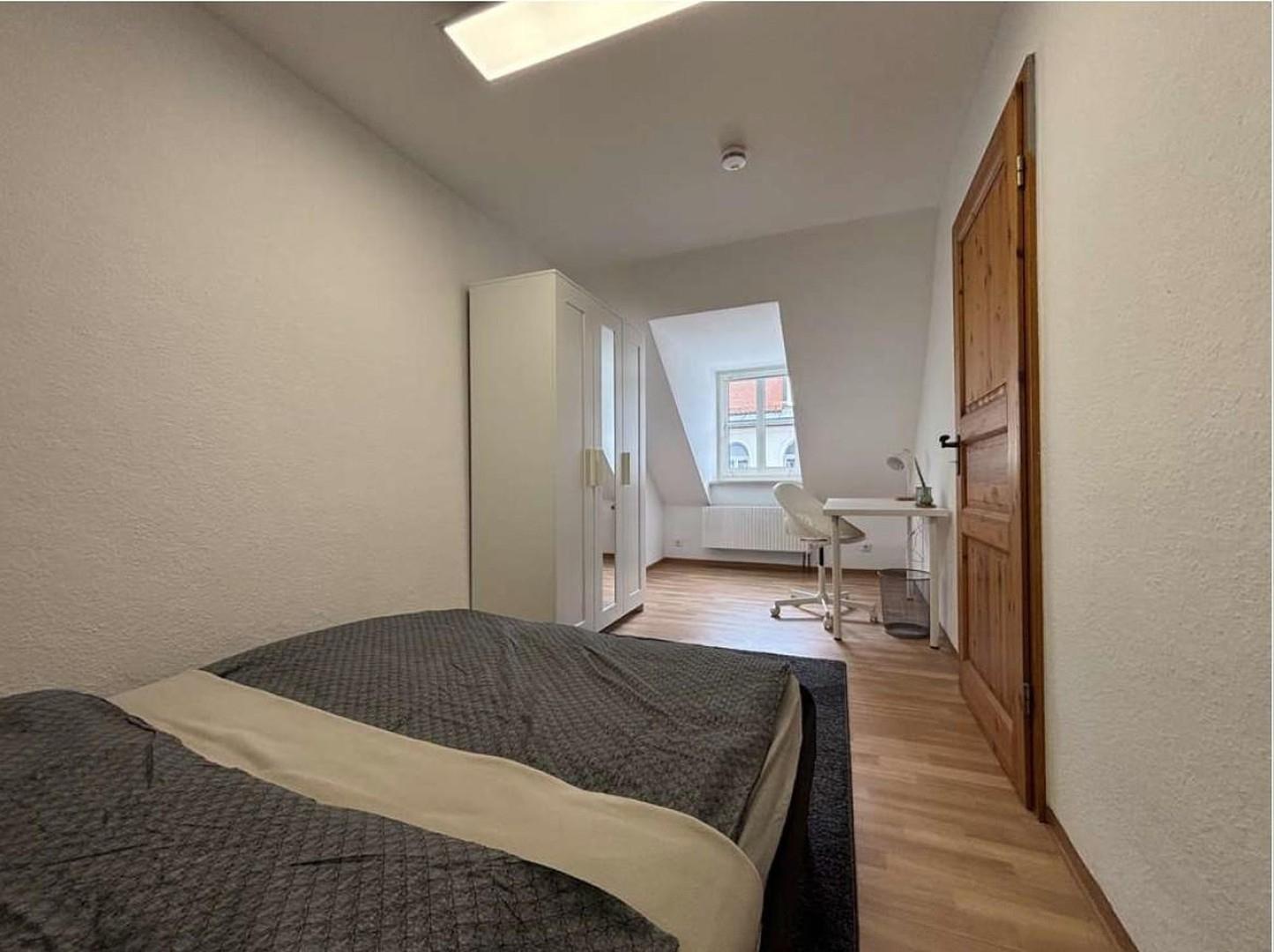 Zimmer 1 - ca. 12qm 