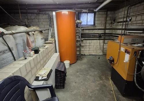1.Kellerraum:Heizungsanlage