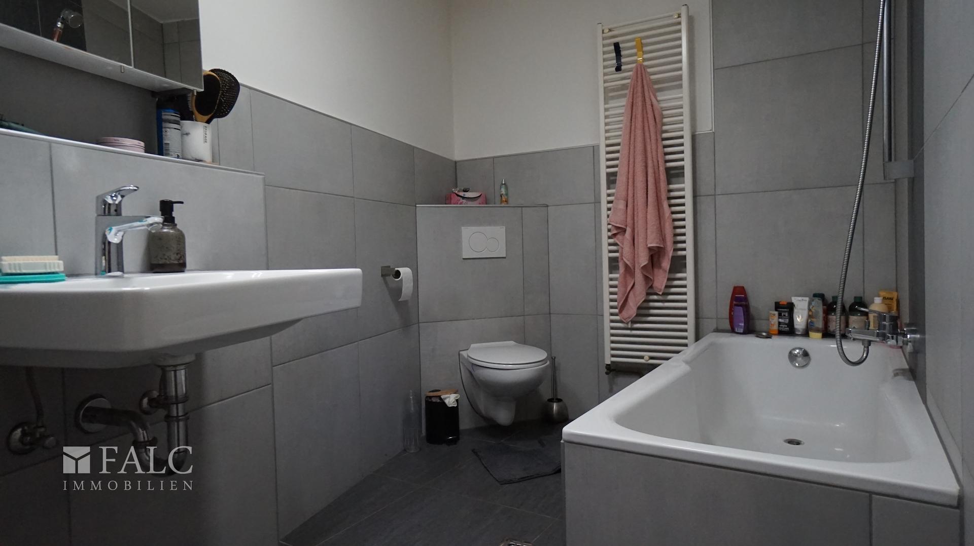Badezimmer EG