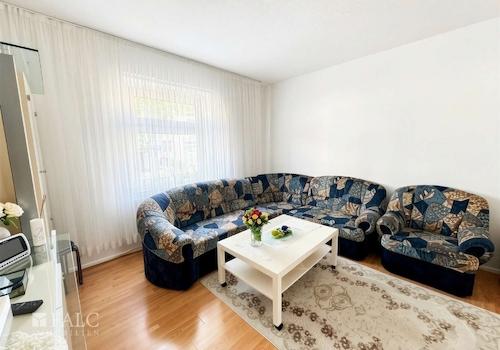 Wohnzimmer EG rechts 