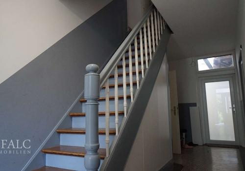 Treppe zum OG
