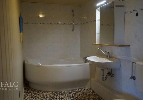 Badezimmer DG