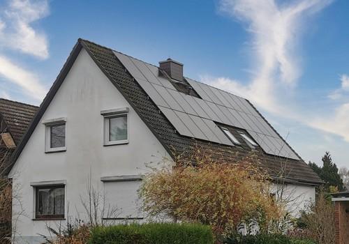 Haus Straßenansicht