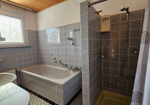 Badezimmer EG