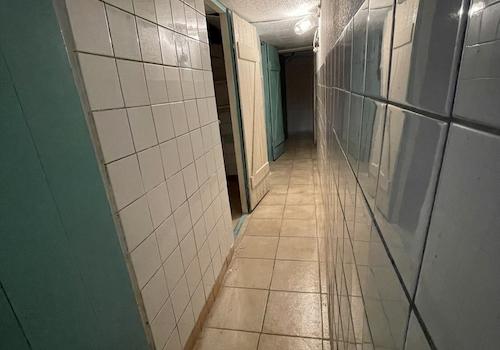 Kellergang unter Nebengebäude
