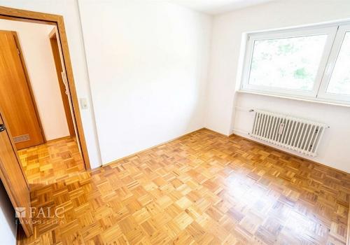 Schlafzimmer 3 OG