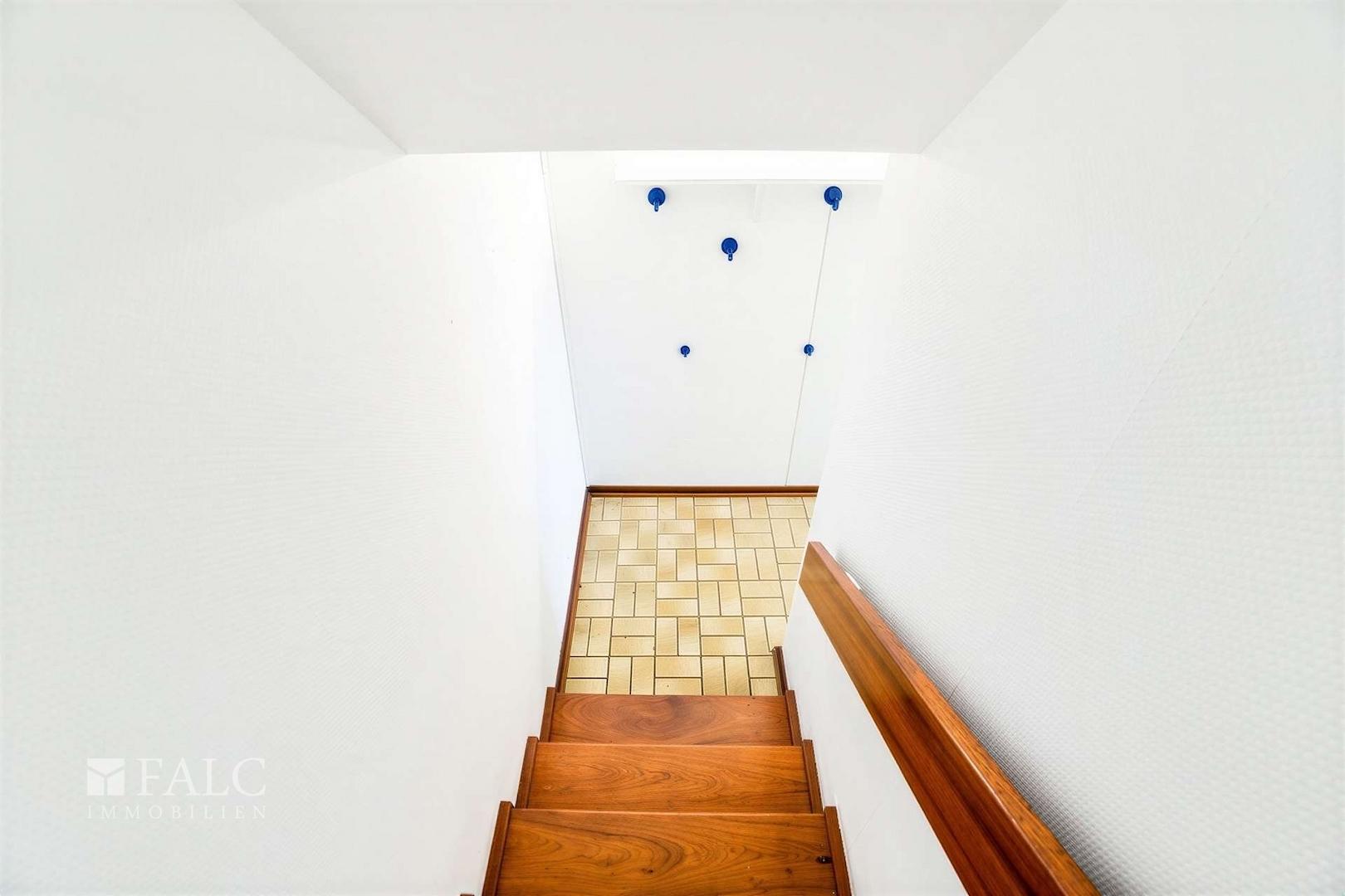 Treppe KG 