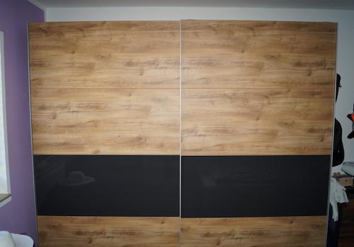 SZ Kleiderschrank