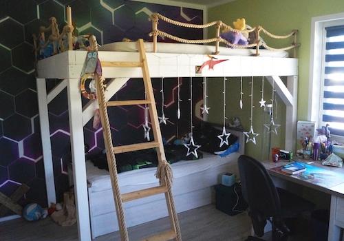 Kinderhochbett