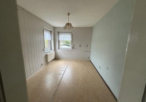 EG Gast/KiZi; leicht verzerrt