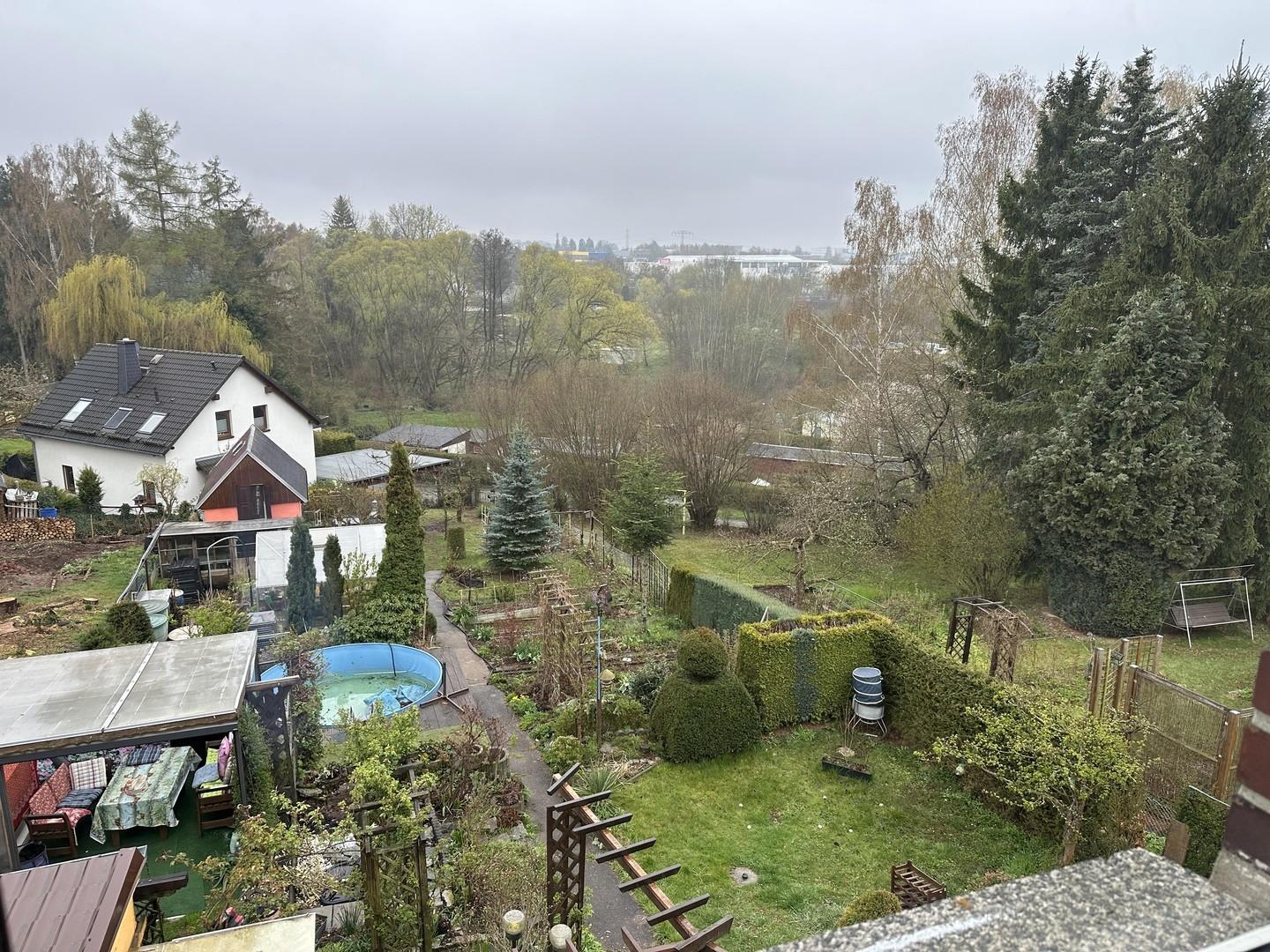 OG Küche, Blick zum Garten