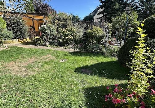 Garten, am Haus