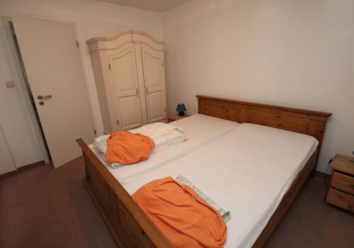Schlafzimmer (Schrank)