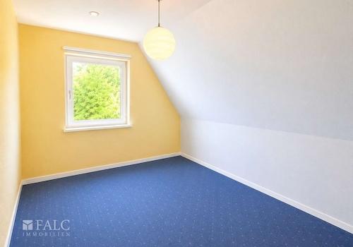 Schlafzimmer 3