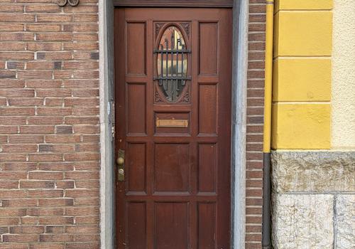 2 Haustüre EG