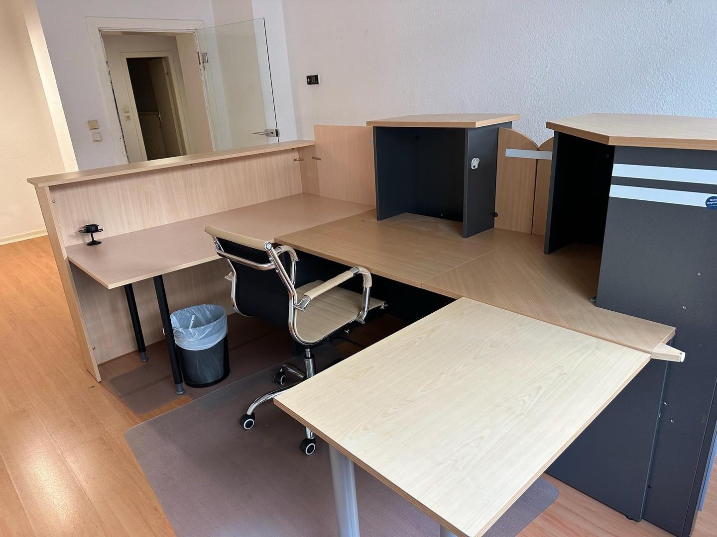 Büro 2