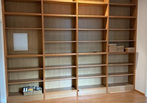 integrierte Regalwand Flur