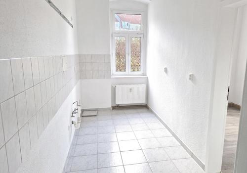 Küche m. anschl. Zimmer