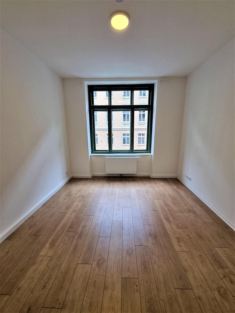 Zi 1.17 Fenster mit 3 Flügeln