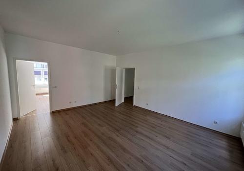 Großzügiges Schlafzimmer