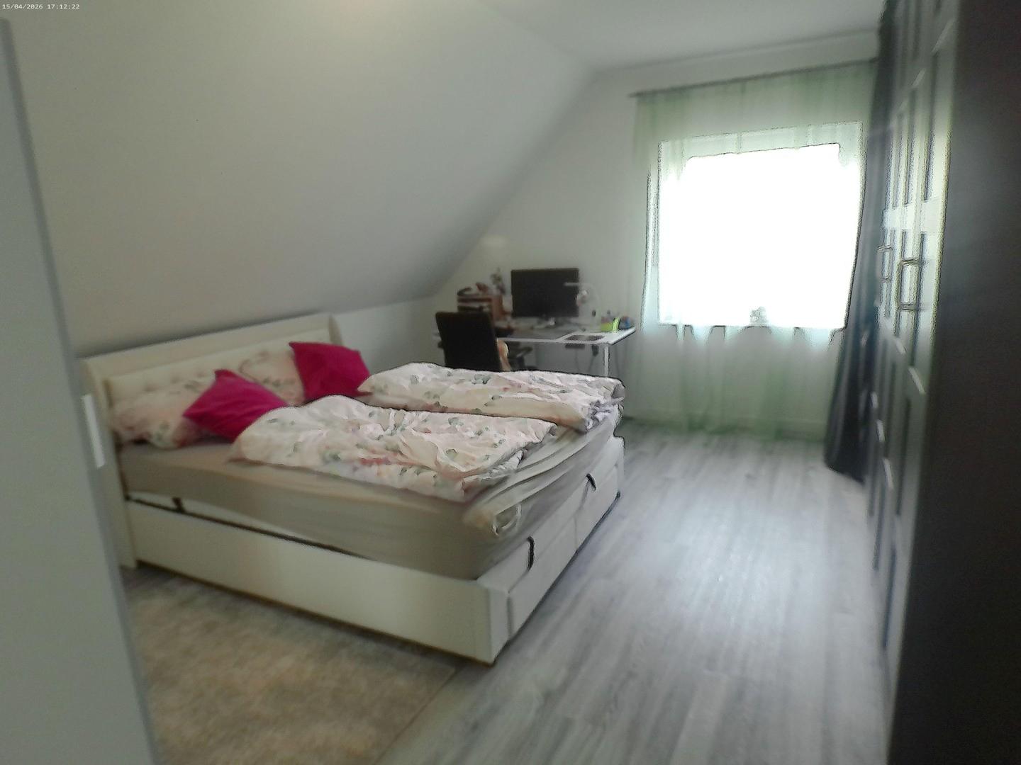 Großes Schlafzimmer 1 links