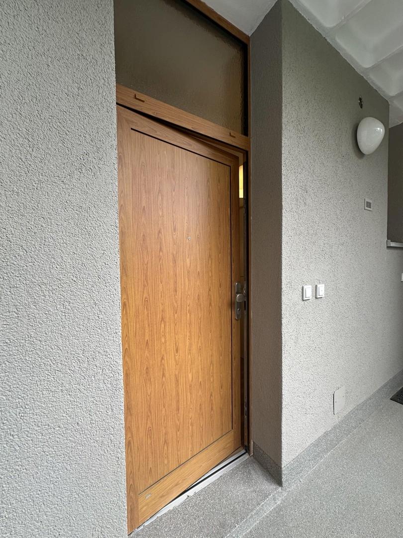 Eingangstür zur Wohnung
