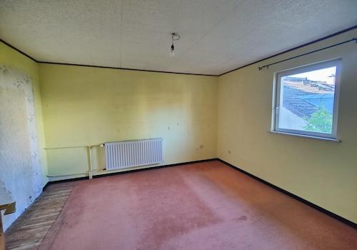 Zimmer 2 OG