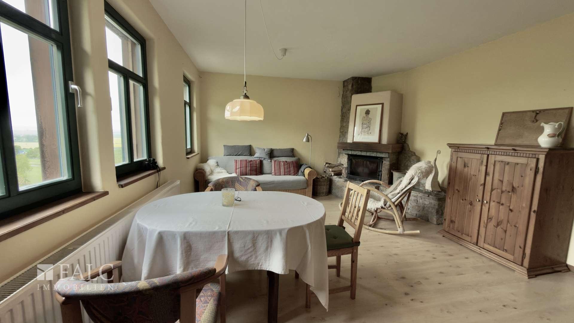 Wohnzimmer 2 OG rechts 