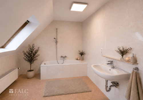 Badezimmer Dachgeschoss