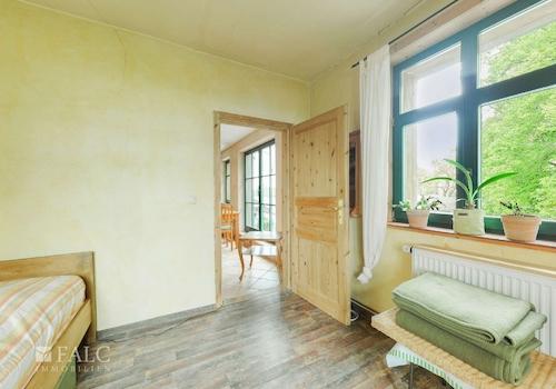 Schlafzimmer Wohnung 1 links 